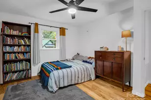 190 Long John Dr, Hendersonville, NC 28791 - Photo 23