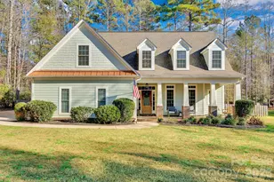 481 Evergreen Rd, Lake Wylie, SC 29710 - Photo 1