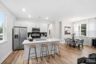 8929 Sharonbrook Dr, Charlotte, NC 28210 - Photo 13