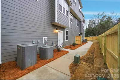 8929 Sharonbrook Drive, Charlotte, NC 28210 - Photo 35