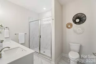 8929 Sharonbrook Dr, Charlotte, NC 28210 - Photo 27