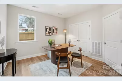 8929 Sharonbrook Drive, Charlotte, NC 28210 - Photo 7