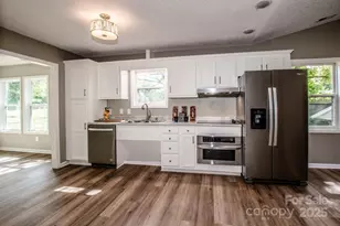 179 Isle of Pines Rd, Mooresville, NC 28117 - Photo 7