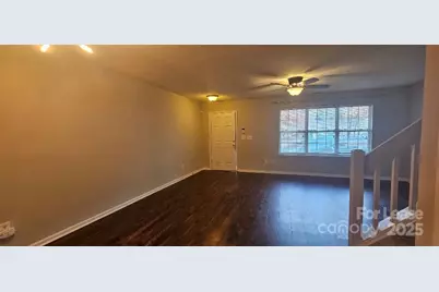 6807 Juniper Tree Street, Charlotte, NC 28215 - Photo 7