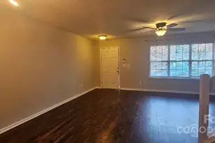 6807 Juniper Tree St, Charlotte, NC 28215 - Photo 7