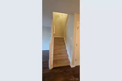 6807 Juniper Tree Street, Charlotte, NC 28215 - Photo 9