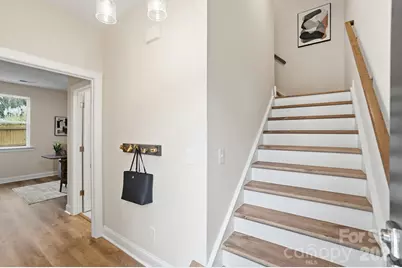 8927 Sharonbrook Drive, Charlotte, NC 28210 - Photo 3