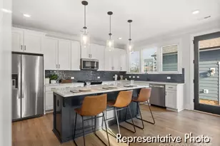 1353 Tappan Ave, Rock Hill, SC 29730 - Photo 3