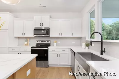 5009 Mooreland Oaks Way, Mount Holly, NC 28120 - Photo 5