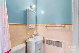 375 Montevista Ave, Marion, NC 28752 - Photo 29