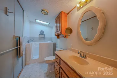 319 Sunrise Ridge Drive #19, Hendersonville, NC 28792 - Photo 11