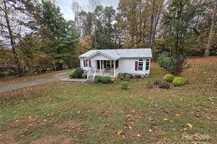 319 Sunrise Ridge Dr, Hendersonville, NC 28792 - Photo 29