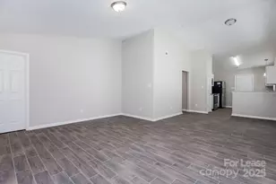 625 Tribune Dr, Charlotte, NC 28214 - Photo 3