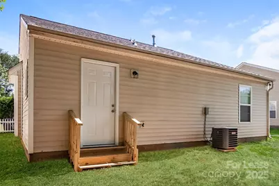 625 Tribune Drive, Charlotte, NC 28214 - Photo 15