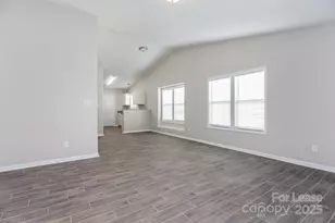 625 Tribune Dr, Charlotte, NC 28214 - Photo 5