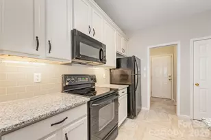 12248 Stratfield Pl Cir, Pineville, NC 28134 - Photo 11