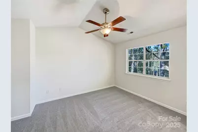 9028 Four Mile Creek Road, Charlotte, NC 28277 - Photo 11