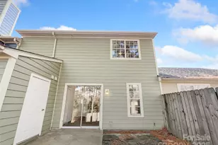 9028 Four Mile Crk Rd, Charlotte, NC 28277 - Photo 5