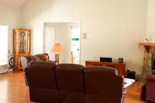 7972 Summit Ridge Dr, Catawba, NC 28609 - Photo 9