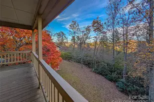 355 Rosewood Ln, Burnsville, NC 28714 - Photo 3