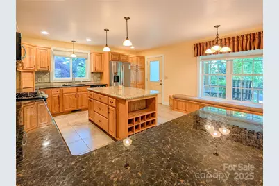 355 Rosewood Lane, Burnsville, NC 28714 - Photo 5