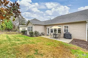 8113 Cottsbrooke Dr, Huntersville, NC 28078 - Photo 25