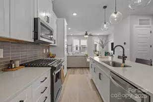 5006 Tiny Ln, Charlotte, NC 28203 - Photo 9