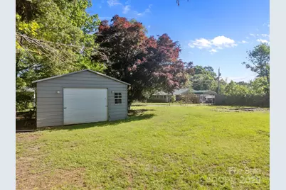 136 Kent Drive, Forest City, NC 28043 - Photo 11