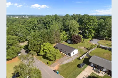 136 Kent Drive, Forest City, NC 28043 - Photo 15