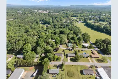 136 Kent Drive, Forest City, NC 28043 - Photo 13