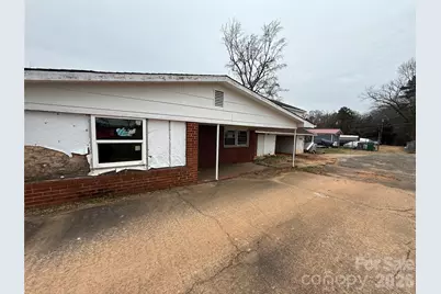 8106 Mount Holly Road, Charlotte, NC 28214 - Photo 33