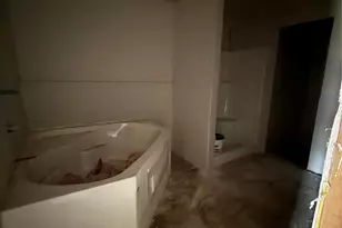 8106 Mt Holly Rd, Charlotte, NC 28214 - Photo 15