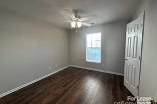 8712 Fieldcroft Dr, Charlotte, NC 28277 - Photo 9