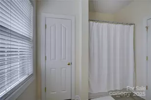 16645 Turtle Point Rd, Charlotte, NC 28278 - Photo 31