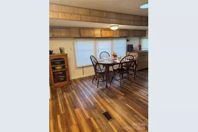 103 Teaberry Lane, Newland, NC 28657 - Photo 9