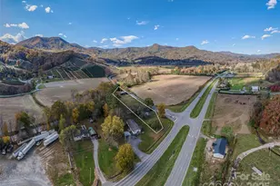 39 Hemphill Rd, Waynesville, NC 28785 - Photo 23