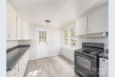 39 Hemphill Road, Waynesville, NC 28785 - Photo 17