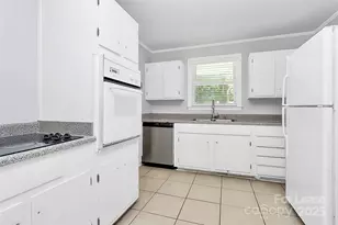 228 Seneca Pl, Charlotte, NC 28210 - Photo 15