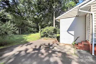 228 Seneca Pl, Charlotte, NC 28210 - Photo 31