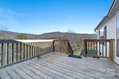 33 N Shadow Run, Balsam Grove, NC 28708 - Photo 3