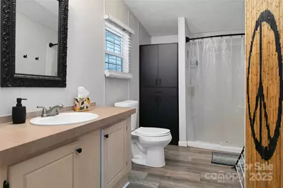 33 N Shadow Run, Balsam Grove, NC 28708 - Photo 15
