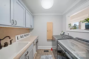 271 44th Ave Cir NW, Hickory, NC 28601 - Photo 15