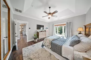 271 44th Ave Cir NW, Hickory, NC 28601 - Photo 17