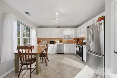 102 Brandywine Drive NE #T1, Conover, NC 28613 - Photo 9