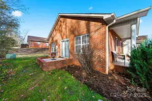102 Brandywine Dr NE, Conover, NC 28613 - Photo 25