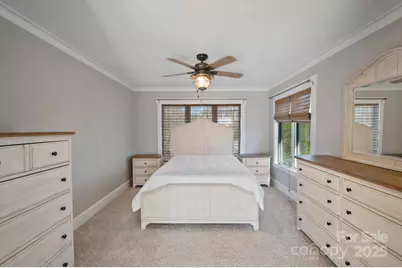 271 44th Avenue Circle NW, Hickory, NC 28601 - Photo 31