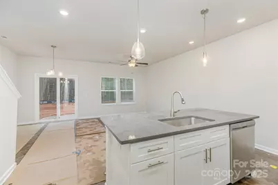 7304 Boswell Road, Charlotte, NC 28215 - Photo 9