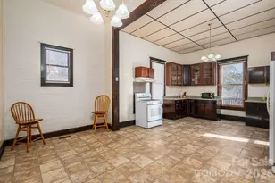 331 S Laurel St, Lincolnton, NC 28092 - Photo 19