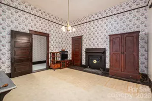 331 S Laurel St, Lincolnton, NC 28092 - Photo 13