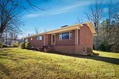 2705 W US 70 Highway, Morganton, NC 28655 - Photo 3